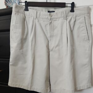 Dockers Cream Flat Front Shorts Casual Comfort